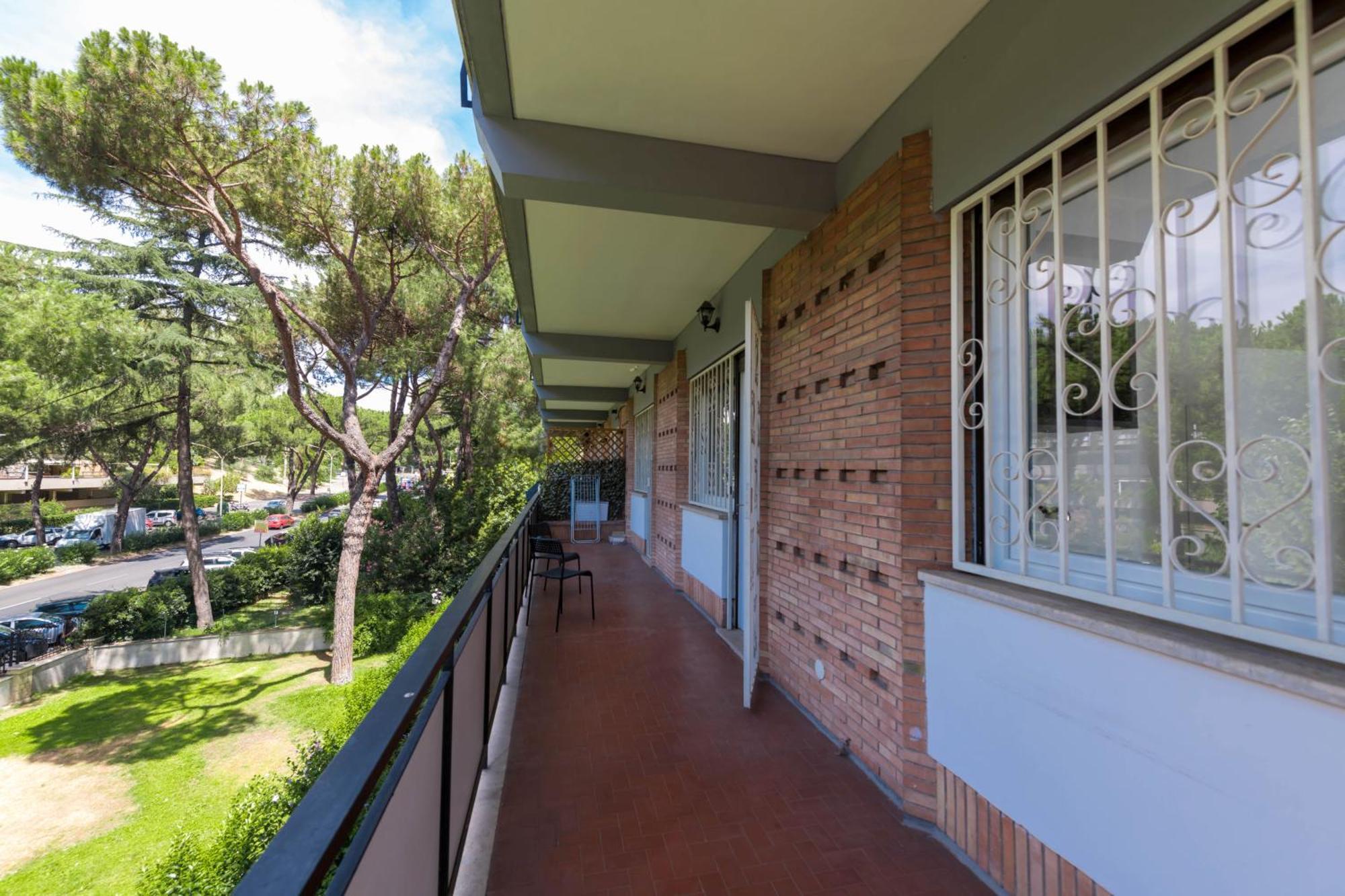 Spazioso Appartamento Vicino Eur Rom Exteriör bild